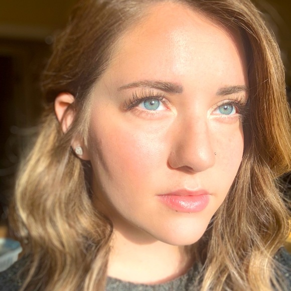 Meet your Posher, Kelsie - Picture 1 of 1